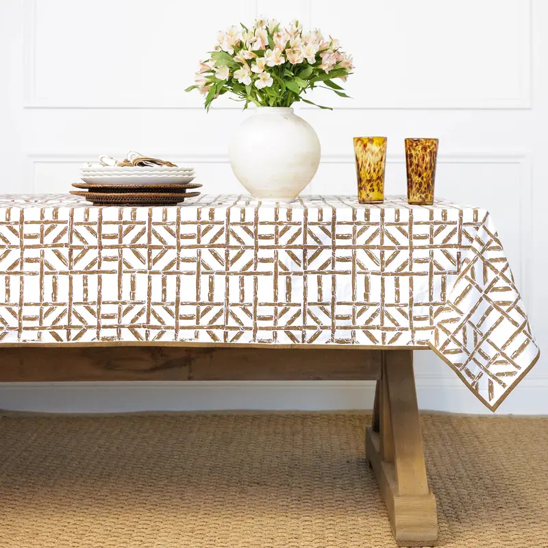 Brown Bamboo Woven Tablecloth – Natural Fiber Dining Linen