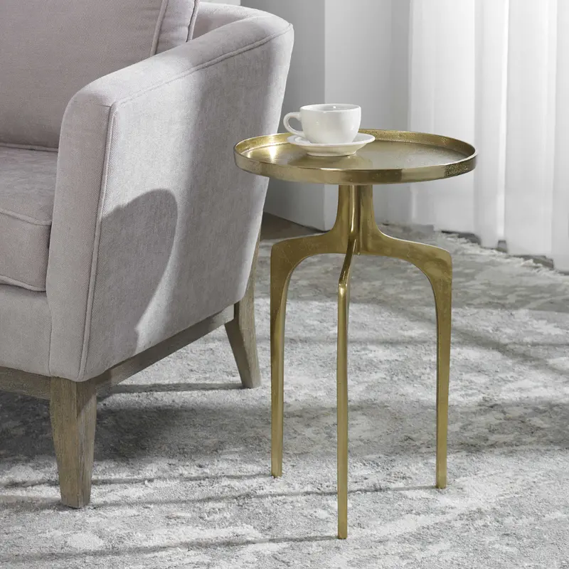 Darling Accent Side Table – Compact Round Table with Stylish Profile