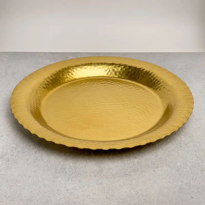 Gold Hammered Round Serving Platter – 15.5-Inch Metallic Centerpiece