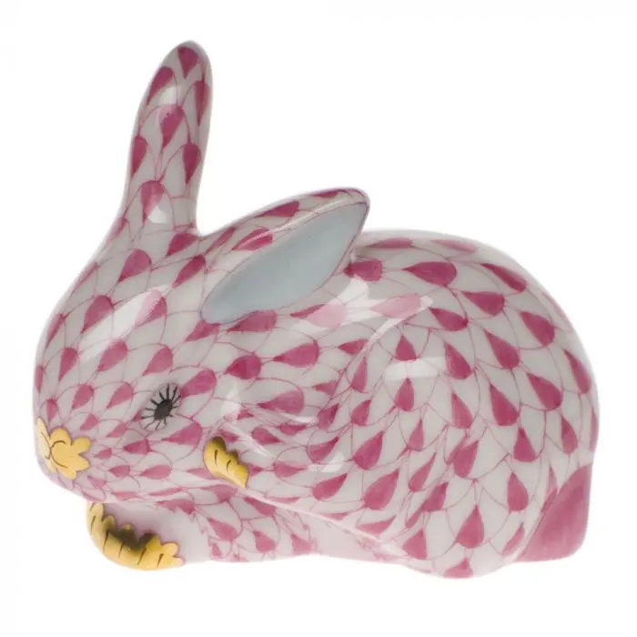 Raspberry Small Scratching Bunny Ornament