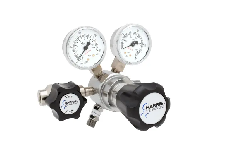 Harris 721C-015-320-Bc Ultra-High-Purity Two-Stage Brass Barstock Regulator 1